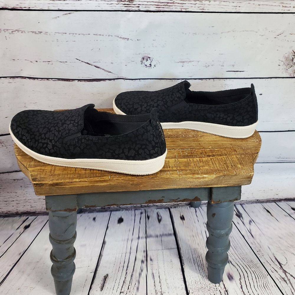 SKECHERS Madison Ave Suede Slip-Ons Feline Wild Leopard Print Black Size 6